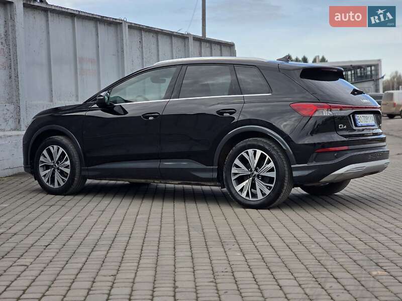 Внедорожник / Кроссовер Audi Q4 e-tron 2023 в Тернополе
