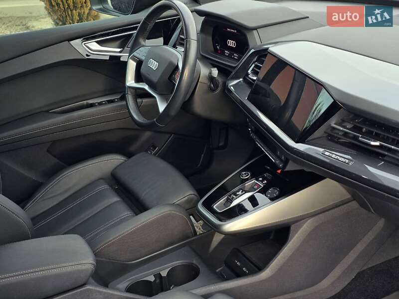 Внедорожник / Кроссовер Audi Q4 e-tron 2023 в Тернополе