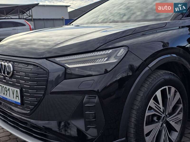 Внедорожник / Кроссовер Audi Q4 e-tron 2023 в Тернополе