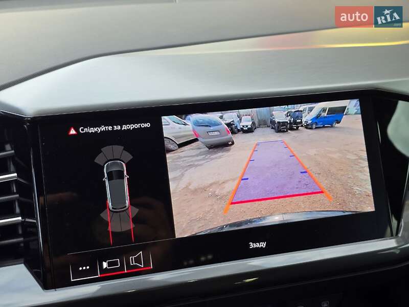 Внедорожник / Кроссовер Audi Q4 e-tron 2023 в Тернополе