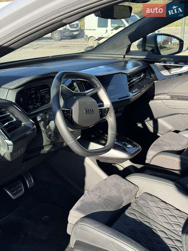 Внедорожник / Кроссовер Audi Q4 e-tron 2022 в Черновцах