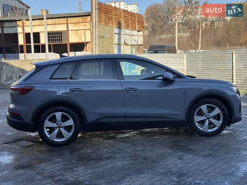 Внедорожник / Кроссовер Audi Q4 e-tron 2022 в Черновцах