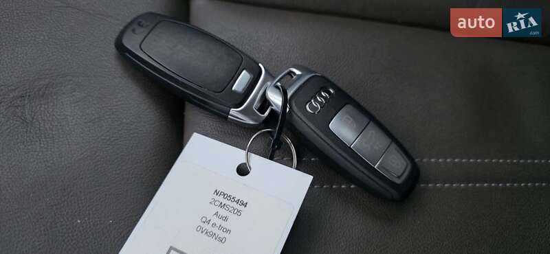 Внедорожник / Кроссовер Audi Q4 e-tron 2022 в Тернополе