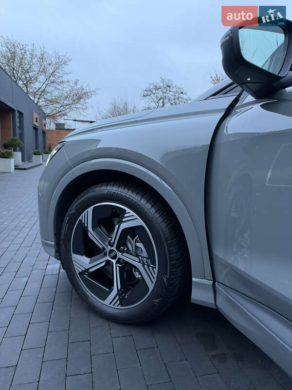 Внедорожник / Кроссовер Audi Q4 e-tron 2024 в Киеве фото 9 Внедорожник / Кроссовер Audi Q4 e-tron 2024 в Киеве
