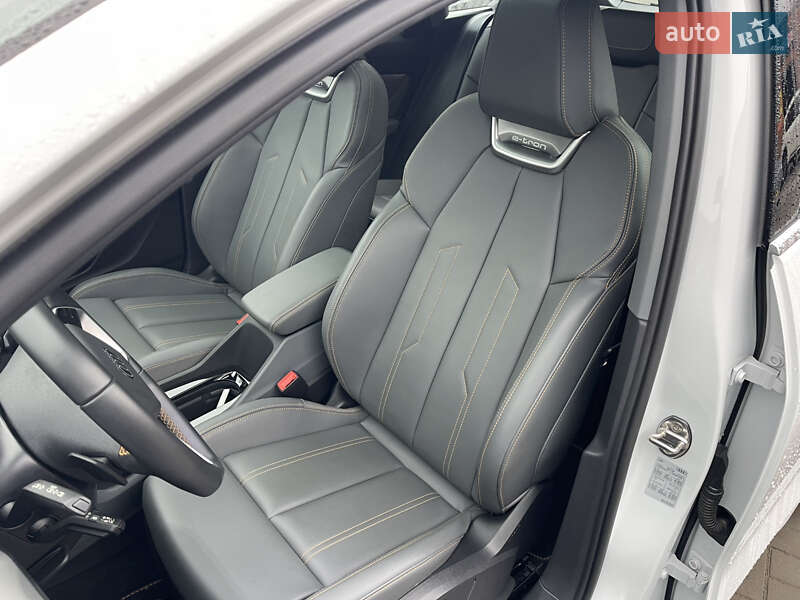 Внедорожник / Кроссовер Audi Q4 e-tron 2023 в Кременчуге фото 9 Внедорожник / Кроссовер Audi Q4 e-tron 2023 в Кременчуге