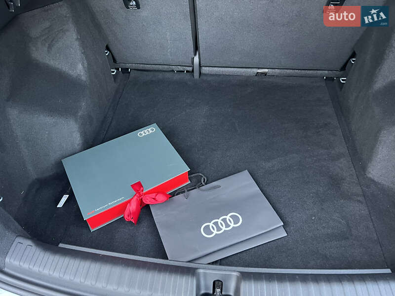 Внедорожник / Кроссовер Audi Q4 e-tron 2021 в Виннице