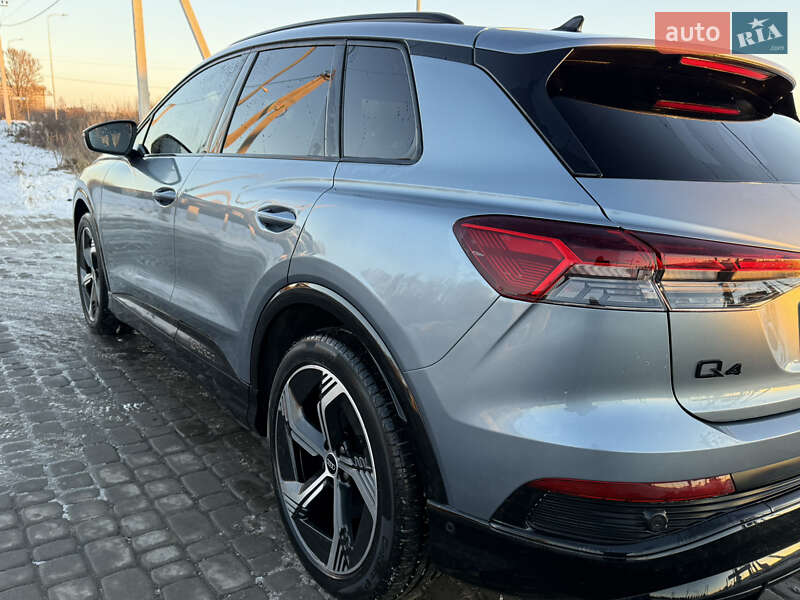 Внедорожник / Кроссовер Audi Q4 e-tron 2022 в Львове