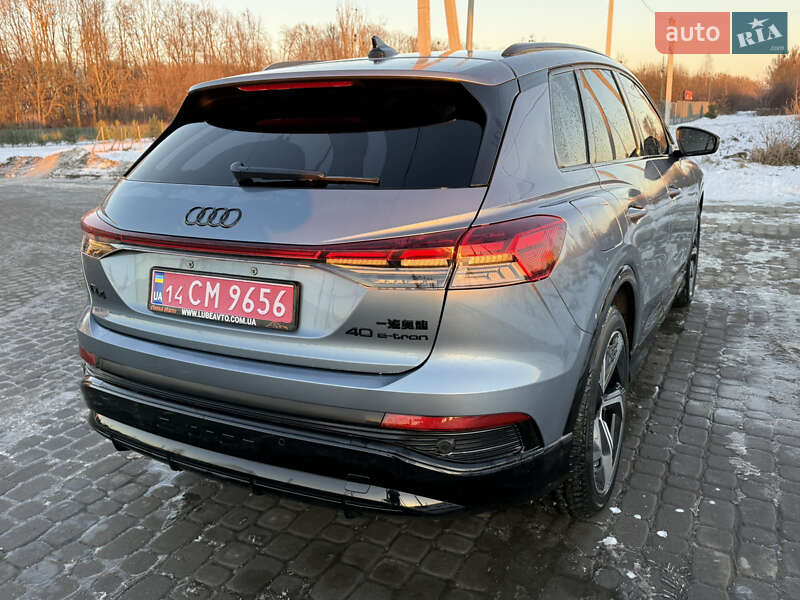 Внедорожник / Кроссовер Audi Q4 e-tron 2022 в Львове