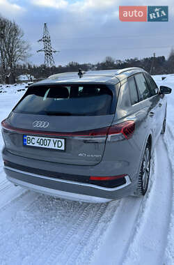 Позашляховик / Кросовер Audi Q4 e-tron 2022 в Львові
