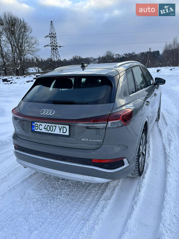 Позашляховик / Кросовер Audi Q4 e-tron 2022 в Львові