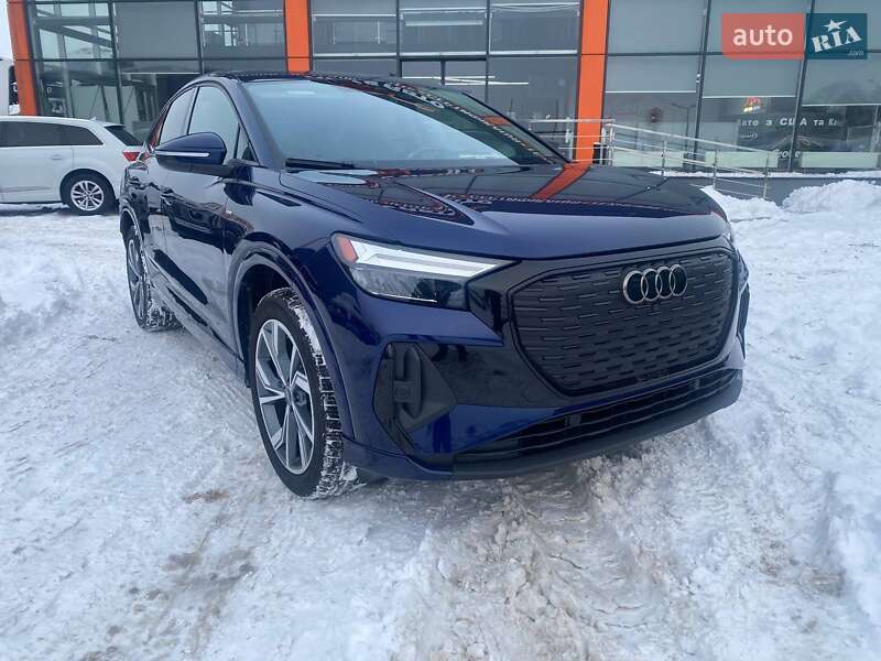 Audi Q4 e-tron 2023