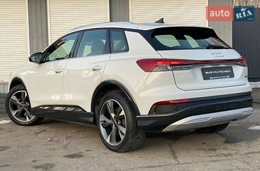Позашляховик / Кросовер Audi Q4 e-tron 2022 в Києві