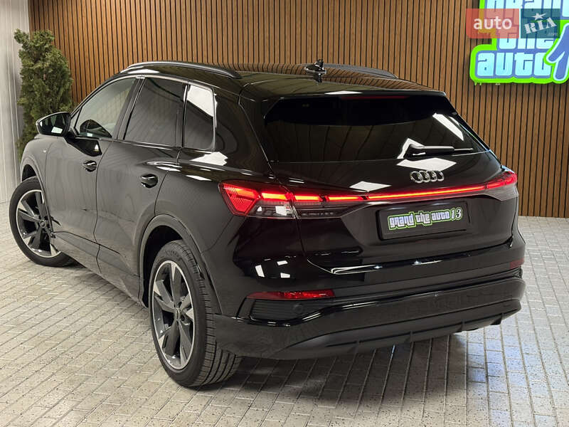 Внедорожник / Кроссовер Audi Q4 e-tron 2024 в Киеве