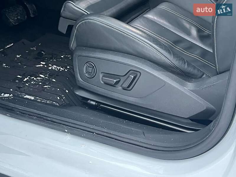 Внедорожник / Кроссовер Audi Q4 e-tron 2023 в Киеве фото 38 Внедорожник / Кроссовер Audi Q4 e-tron 2023 в Киеве