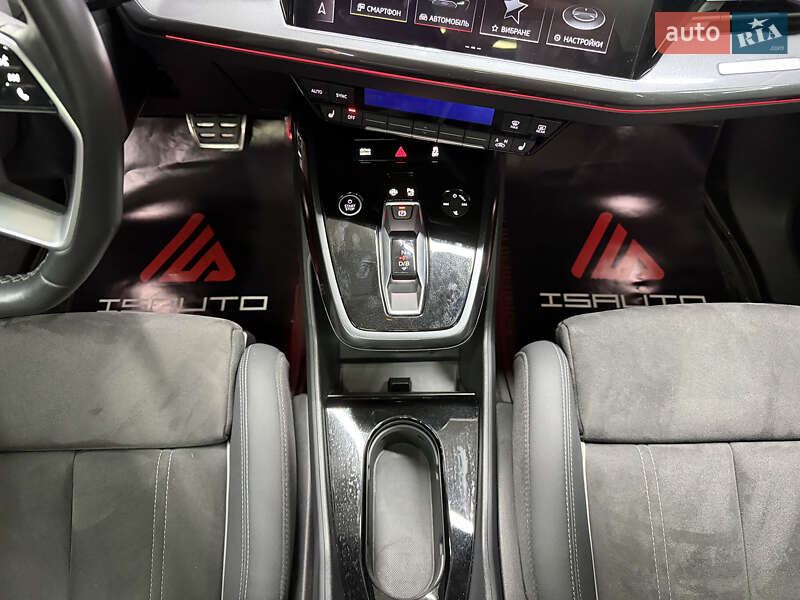 Внедорожник / Кроссовер Audi Q4 e-tron 2023 в Одессе