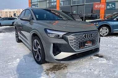 Позашляховик / Кросовер Audi Q4 e-tron 2024 в Львові