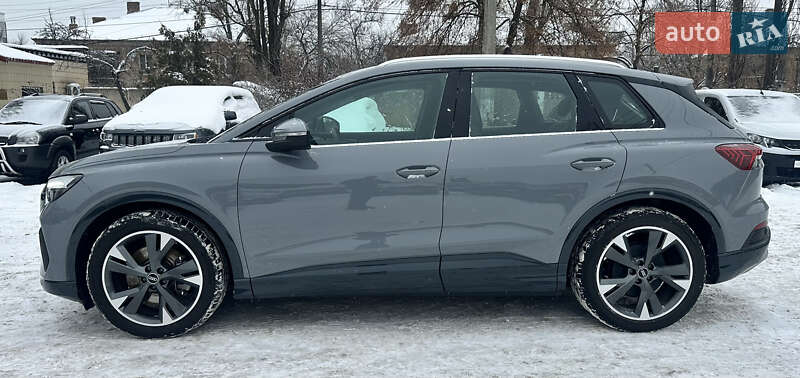 Внедорожник / Кроссовер Audi Q4 e-tron 2021 в Киеве