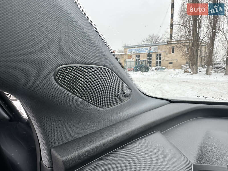 Внедорожник / Кроссовер Audi Q4 e-tron 2021 в Киеве