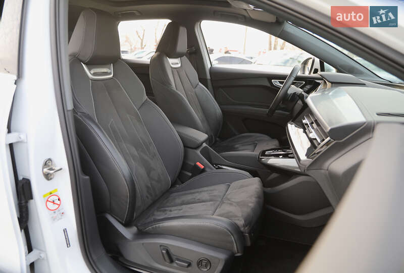 Внедорожник / Кроссовер Audi Q4 e-tron 2023 в Харькове фото 10 Внедорожник / Кроссовер Audi Q4 e-tron 2023 в Харькове