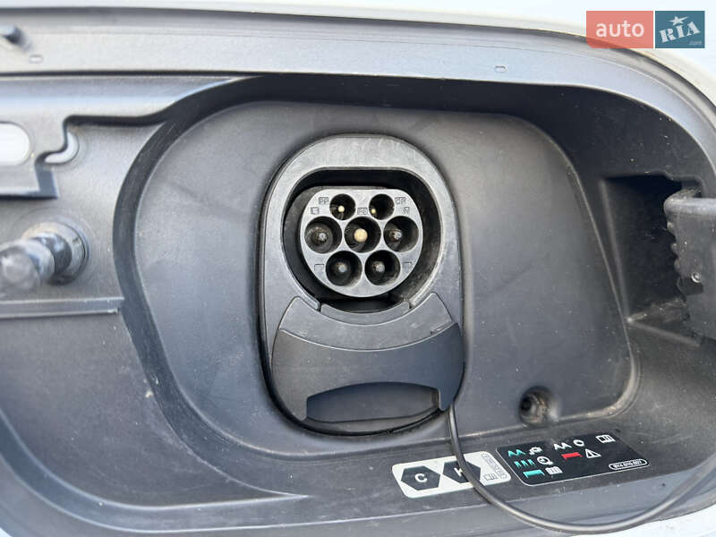 Внедорожник / Кроссовер Audi Q4 e-tron 2021 в Броварах фото 28 Внедорожник / Кроссовер Audi Q4 e-tron 2021 в Броварах