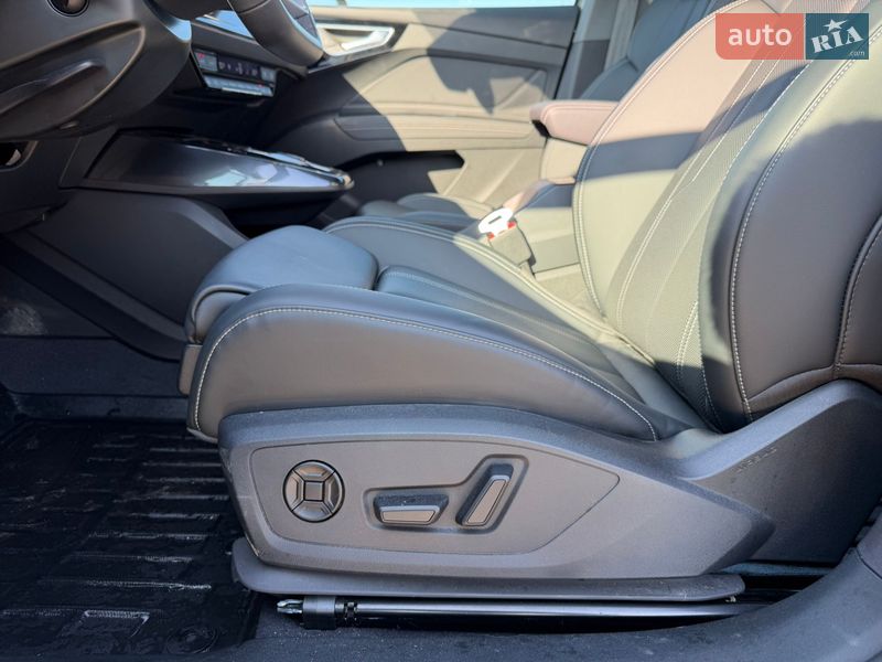 Внедорожник / Кроссовер Audi Q4 e-tron 2025 в Львове