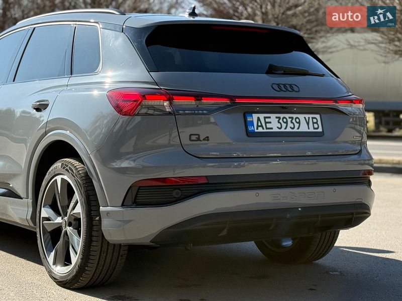 Внедорожник / Кроссовер Audi Q4 e-tron 2023 в Днепре