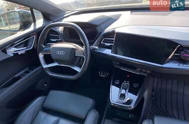 Внедорожник / Кроссовер Audi Q4 e-tron 2022 в Львове