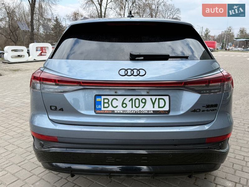 Внедорожник / Кроссовер Audi Q4 e-tron 2022 в Львове
