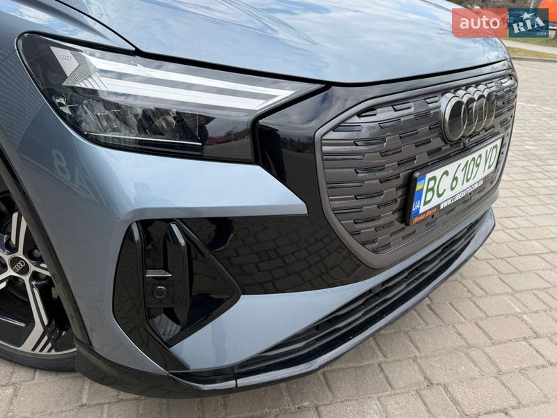 Внедорожник / Кроссовер Audi Q4 e-tron 2022 в Львове