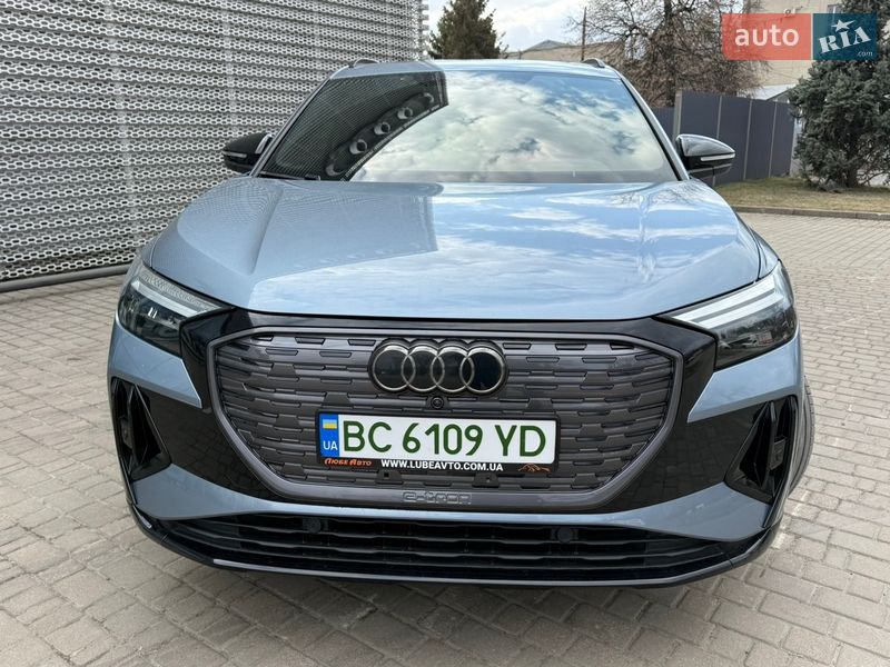 Внедорожник / Кроссовер Audi Q4 e-tron 2022 в Львове