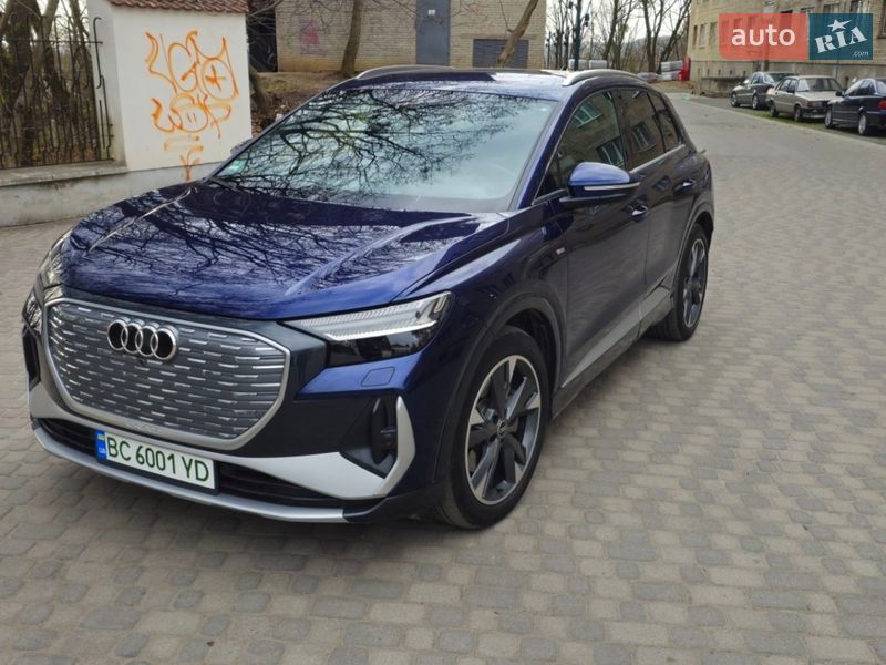Внедорожник / Кроссовер Audi Q4 e-tron 2022 в Львове