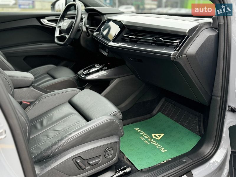 Внедорожник / Кроссовер Audi Q4 e-tron 2022 в Киеве фото 27 Внедорожник / Кроссовер Audi Q4 e-tron 2022 в Киеве