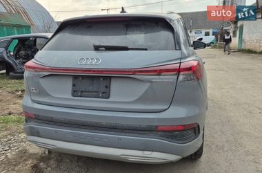 Внедорожник / Кроссовер Audi Q4 e-tron 2023 в Киеве