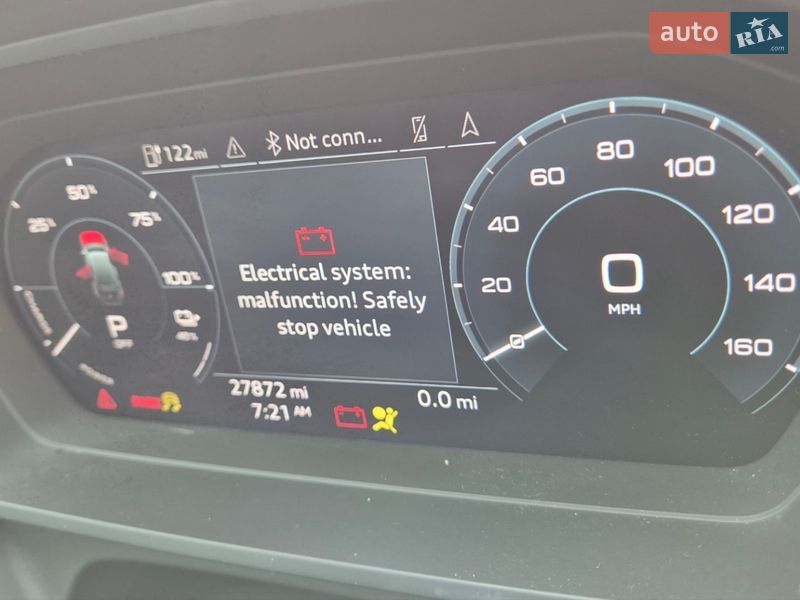 Внедорожник / Кроссовер Audi Q4 e-tron 2023 в Киеве