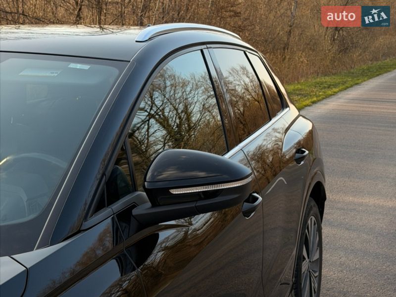 Позашляховик / Кросовер Audi Q4 e-tron 2022 в Дрогобичі