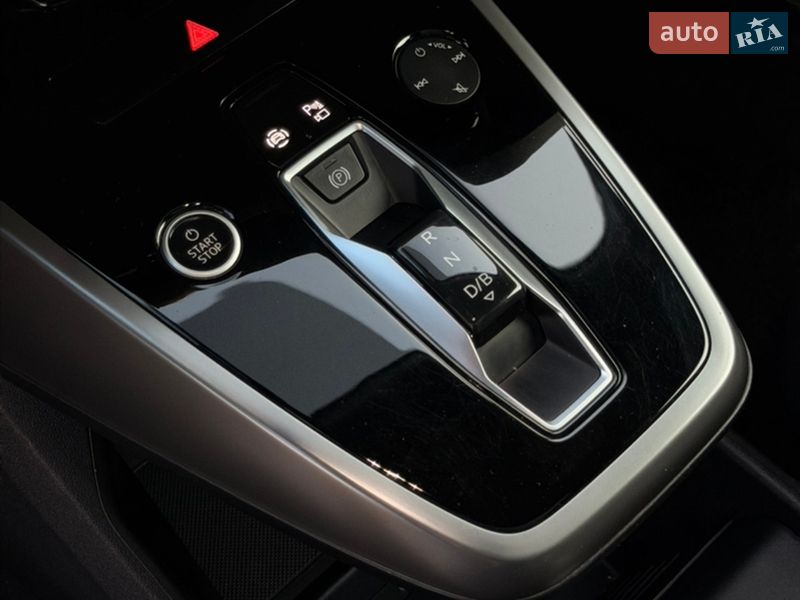 Позашляховик / Кросовер Audi Q4 e-tron 2022 в Дрогобичі