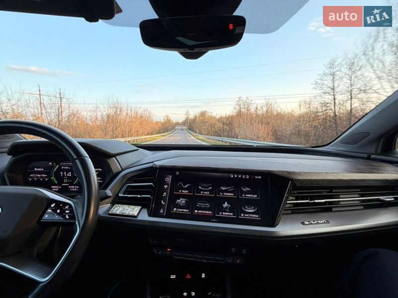 Позашляховик / Кросовер Audi Q4 e-tron 2022 в Дрогобичі