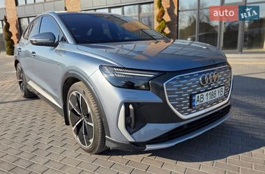 Позашляховик / Кросовер Audi Q4 e-tron 2022 в Вінниці