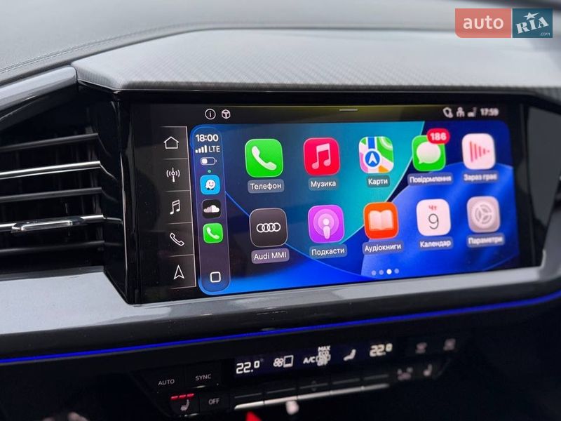 Позашляховик / Кросовер Audi Q4 e-tron 2023 в Києві