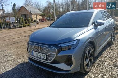 Позашляховик / Кросовер Audi Q4 e-tron 2023 в Києві