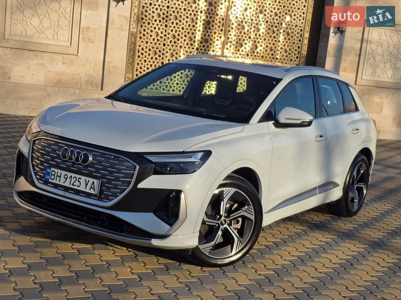 Audi Q4 e-tron 2023