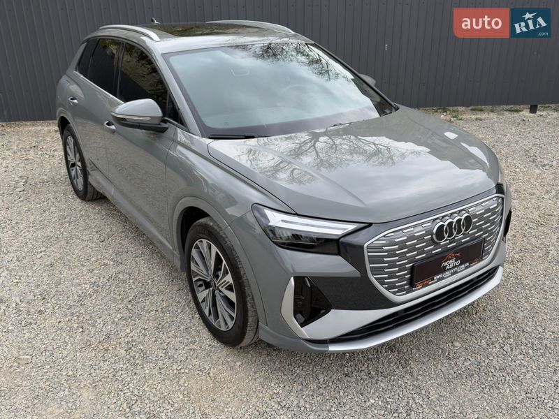 Внедорожник / Кроссовер Audi Q4 e-tron 2024 в Ивано-Франковске