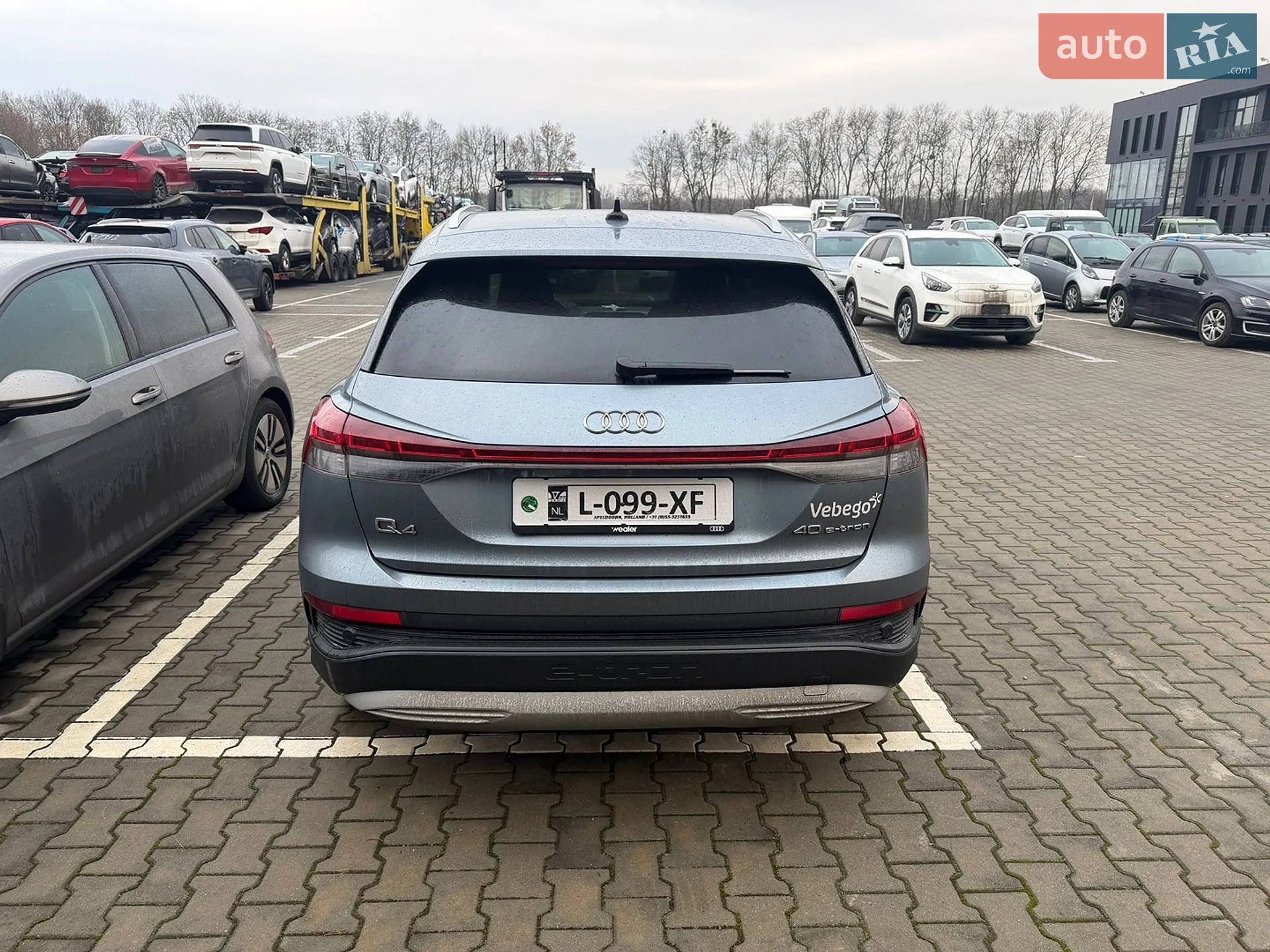 Audi Q4 e-tron 2021 VIN WAUZZZFZ0NP008182 фото оголошення 4 з 14