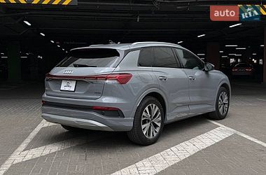 Позашляховик / Кросовер Audi Q4 e-tron 2023 в Києві