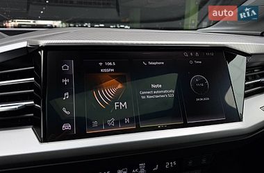 Позашляховик / Кросовер Audi Q4 e-tron 2023 в Києві