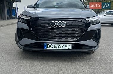 Внедорожник / Кроссовер Audi Q4 e-tron 2024 в Новояворовске