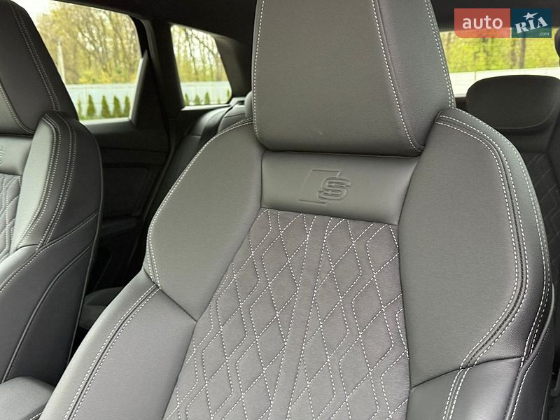 Внедорожник / Кроссовер Audi Q4 e-tron 2023 в Луцке