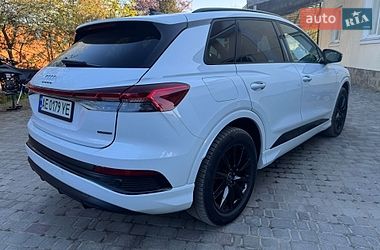 Внедорожник / Кроссовер Audi Q4 e-tron 2024 в Днепре