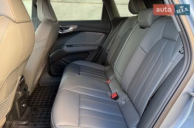 Внедорожник / Кроссовер Audi Q4 e-tron 2023 в Киеве фото 6 Внедорожник / Кроссовер Audi Q4 e-tron 2023 в Киеве