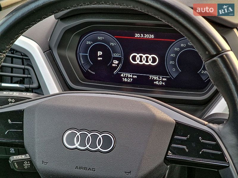 Внедорожник / Кроссовер Audi Q4 e-tron 2022 в Кременчуге